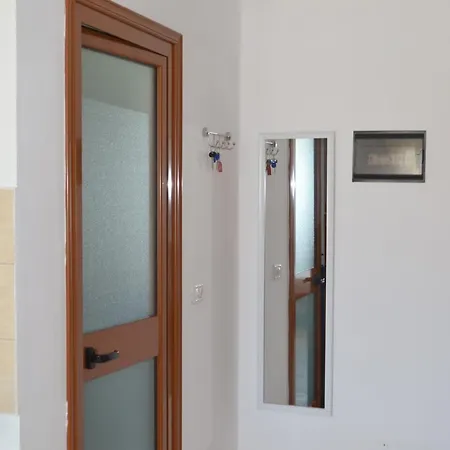 Studio Apartment Golem Апартаменты